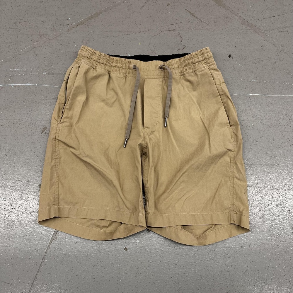 Lululemon Shorts Mens Medium Beige Elastic Waist Drawstring Pockets 8 Inseam